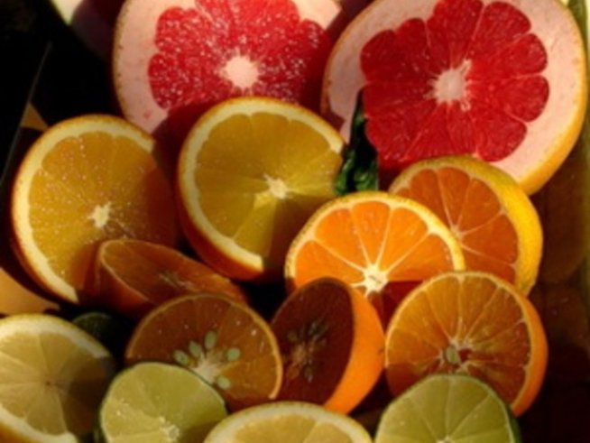 Лимон и грейпфрут в антигрипна напитка