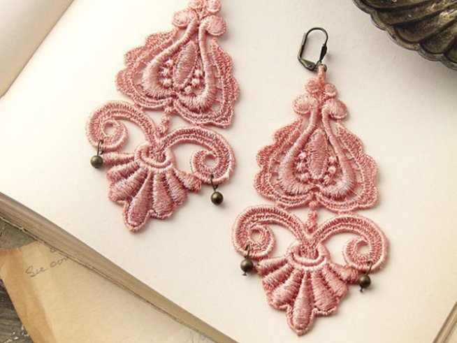 Снимка: fashionoval.com