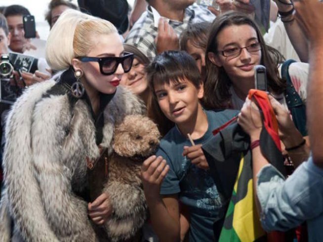 Лейди Гага – когато кичът победи музиката