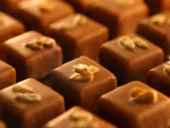 С кои други вкусни храни да заменим шоколада и чипса?