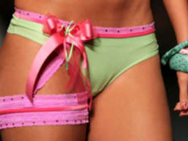 Какво издава цветът на бельото за една жена?