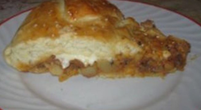 600-700 г брашно
2 яйца
1 кубче мая
1 ч. л. сол
1 ч. л. захар
1 ч. л. оцет
1 суп. лъж. олио
400 мл прясно мляко (може и на половина вода)