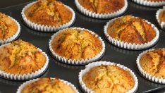 Веган мъфини с ябълка и банан