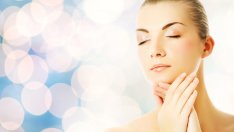 Нежна ексфолираща маска срещу черни точки с индийско орехче