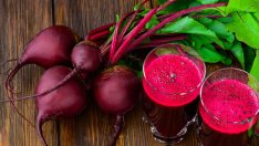 За какво е полезен сокът от червено цвекло