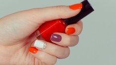 10 идеи за маникюр в есенни тонове