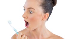 Изненадващи грешки, които развалят зъбите