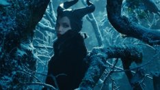 Анджелина Джоли засне филм с дъщеря си Вивиан 