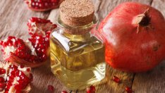 Масло от нар – за млада кожа и силна коса