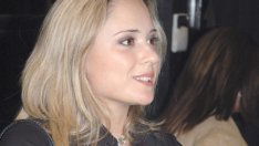 Лора Крумова е бременна с първото си дете