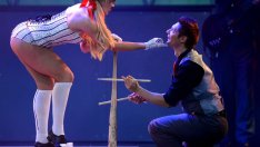 Какво ни трябва за страхотен стриптийз?