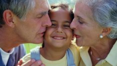 Какво бабите и дядовците трябва да спрат да правят?