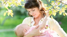 5 често срещани мита за кърменето