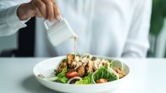 Дресинги за салати с противовъзпалителни съставки