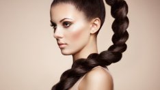 Романтични прически с плитки
