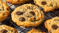 Бисквити с шоколад и тахан