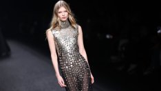 Ефирни материи и красиви акценти от Alberta Ferretti за есен-зима 2024-2025