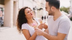 Той иска само секс – знаци от мъжкия език на тялото 