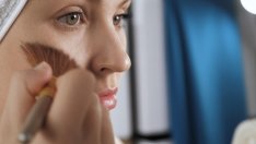 Как да си направите домашен бронзант с натурални продукти