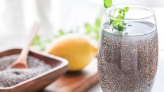 Вода със семена от чия – помага ли наистина за отслабване? 