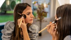 7 огромни грешки, които допускате при грима