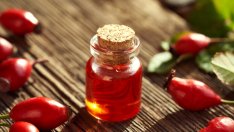 Полезни свойства на шипковото масло и как да го използвате 