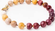 3 камъка за баланс на чакрата на слънчевия сплит