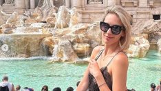 Луиза Григорова сияе на Фонтан ди Треви