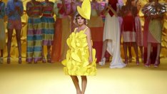 Prada с колекция пролет-лято 2016 (галерия)