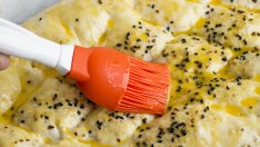 Чудна питка за Бабинден