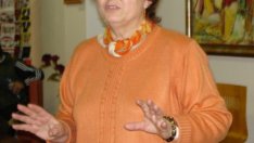 С картонено руло от тоалетна хартия мерим опасните играчки за бебето