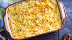 Запеканка със зеленчуци и сирене