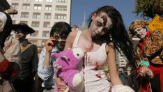 Демонстрации по гримиране по случай Хелоуин в София