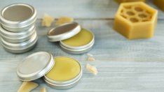 Направете си балсам за меки стъпала