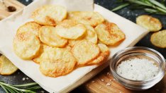 Домашен печен чипс с паприка 