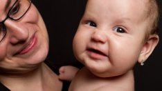 Кога и как е най-добре да пробиете ушите на детето?