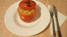 Постни пълнени чушки