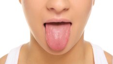 Защо четкането на езика е толкова важно?