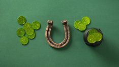 4 цвята, които ще ви донесат пари през пролетта