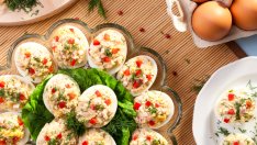Пълнени яйца с пилешко и майонеза
