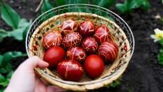 Как да боядисате яйца с безвредни бои за сладкиши?