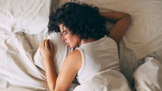 7 грешки преди лягане, които съсипват съня ви (и как да ги избегнете)