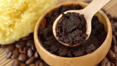 10 невероятни ползи от утайката от кафе за косата и кожата