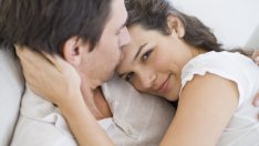 Всяко момиче прави това в началото на връзката, но не признава!