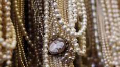 Какво издава изборът ви на бижута?