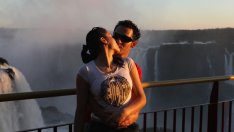 Защо е толкова трудно мъжете да изразяват любовта си?