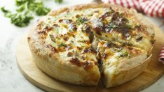 Пай с пилешко и зеленчуци 