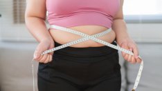 Причини за трупане на мазнини по талията и корема