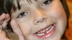 Кои храни са вредни за детските зъби?