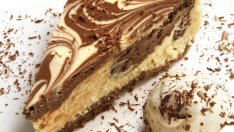 Шоколадов мраморен чийзкейк